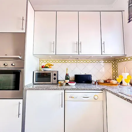 Ocean Breeze Windmill By Becherish Apartamento Albufeira