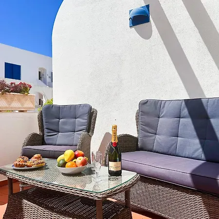 Apartment Ocean Breeze Windmill By Becherish Albufeira