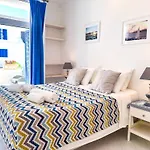 Ocean Breeze Windmill By Becherish Appartement *