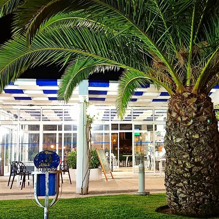 Ocean Breeze Windmill By Becherish Apartmán Albufeira